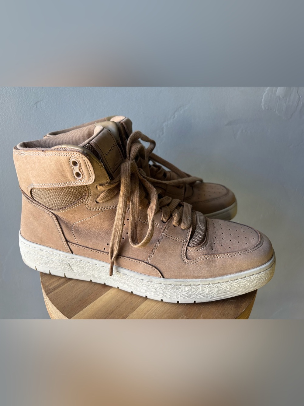 Vince Mens Mason High Top Sneakers Camel Tan Nubuck ~ Size 10